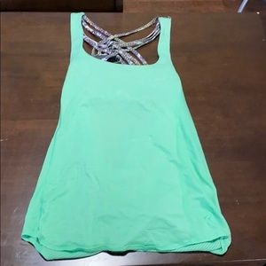 Lululemon tank